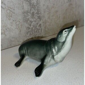 Vintage 1991 Collectible Plastic PVC Fur Seal Play Animal Toy